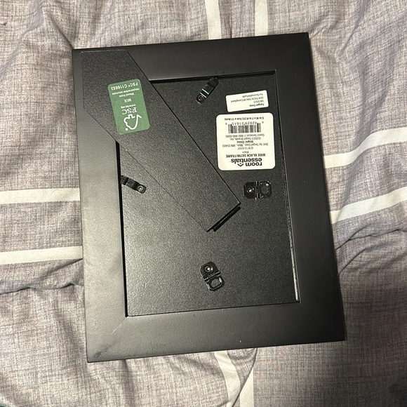 Picture frame - Picture 2 of 2